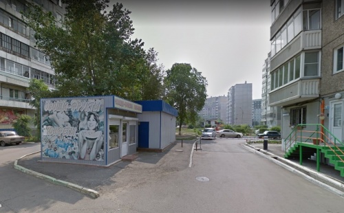 Жители красноярской девятиэтажки прикрыли алкогольный бизнес во дворе Жители красноярской девятиэтажки прикрыли алкогольный бизнес во дворе