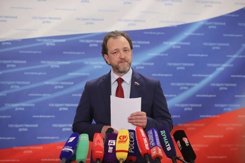 ����������� � ���������, � �������� ������� � 3,3 ���� ������. � ������� �������������� ������ �������������