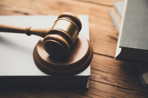 Коварный овердрафт. Жительница Костромы наказала банк на 25 000 рублей за подключенную без ее согласия услугу Коварный овердрафт. Жительница Костромы наказала банк на 25 000 рублей за подключенную без ее согласия услугу