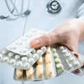 Пациентке с болезнью Крона пришлось добиваться льготных лекарств через прокуратуру